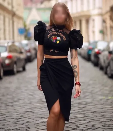 Alina, 35
