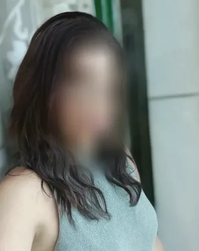 Antonia, 27