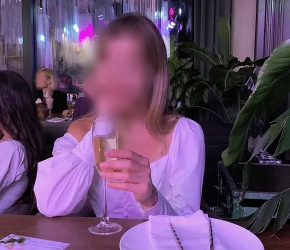 Fiona, 31