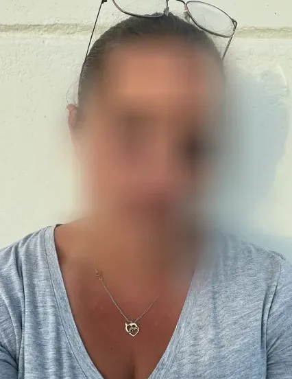 Lena, 33