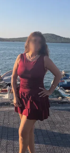 Nicole, 30
