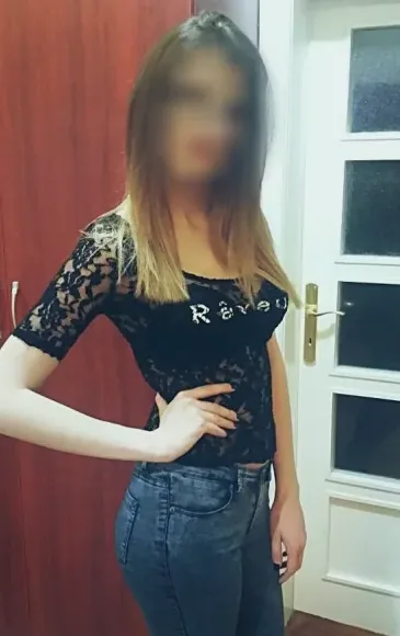 Patrizia, 32