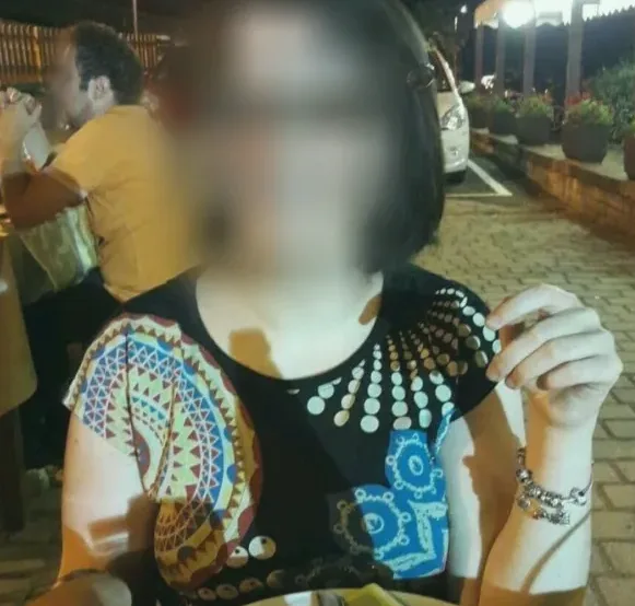 Romy, 32