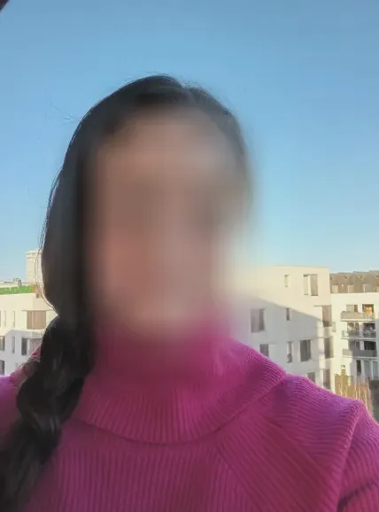 Yvonne, 39